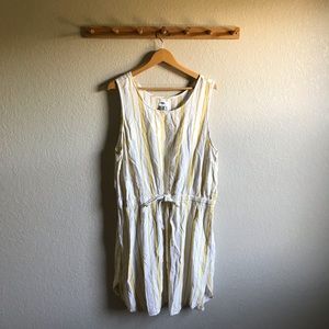 ❄️ 5 for $10 ❄️ Yellow Striped Dress